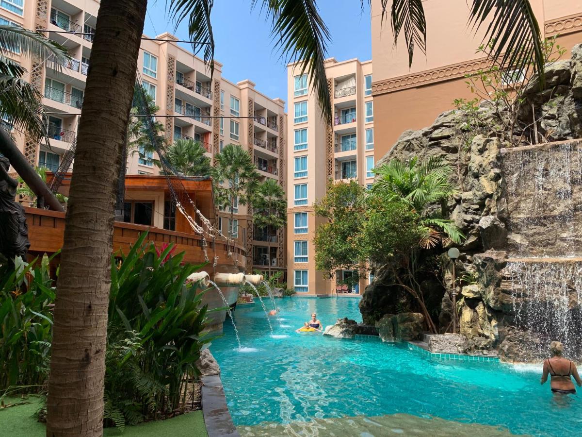 Atlantis Condo Resort Джомтьен Экстерьер фото
