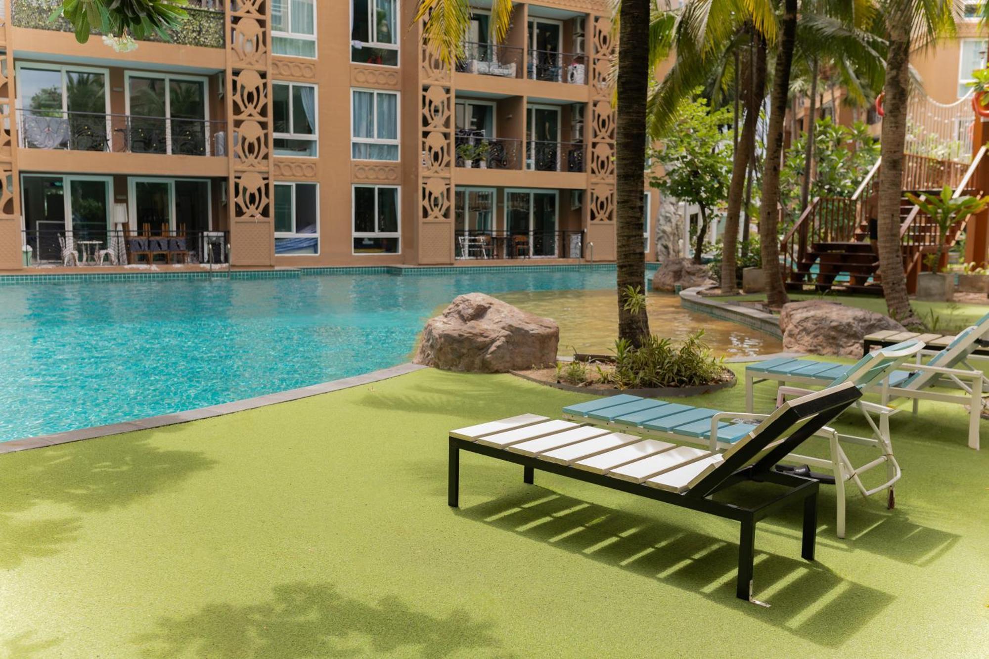 Atlantis Condo Resort Джомтьен Экстерьер фото